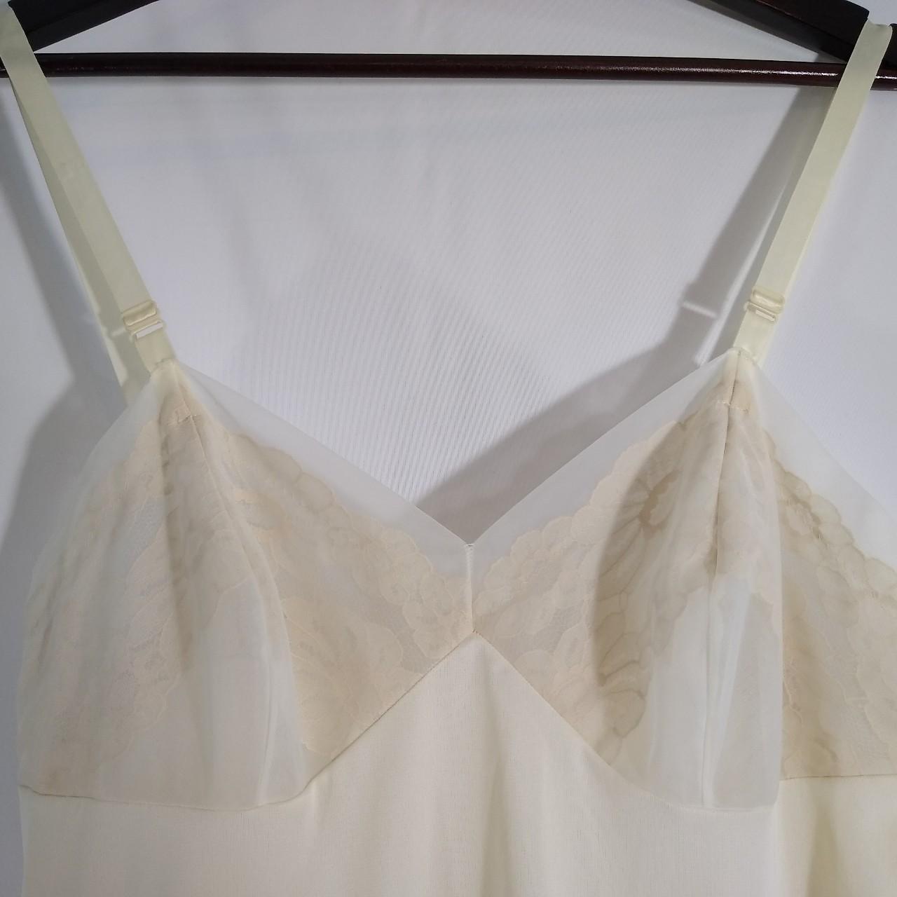 Vanity Fair Women's Cream Underwear Depop
