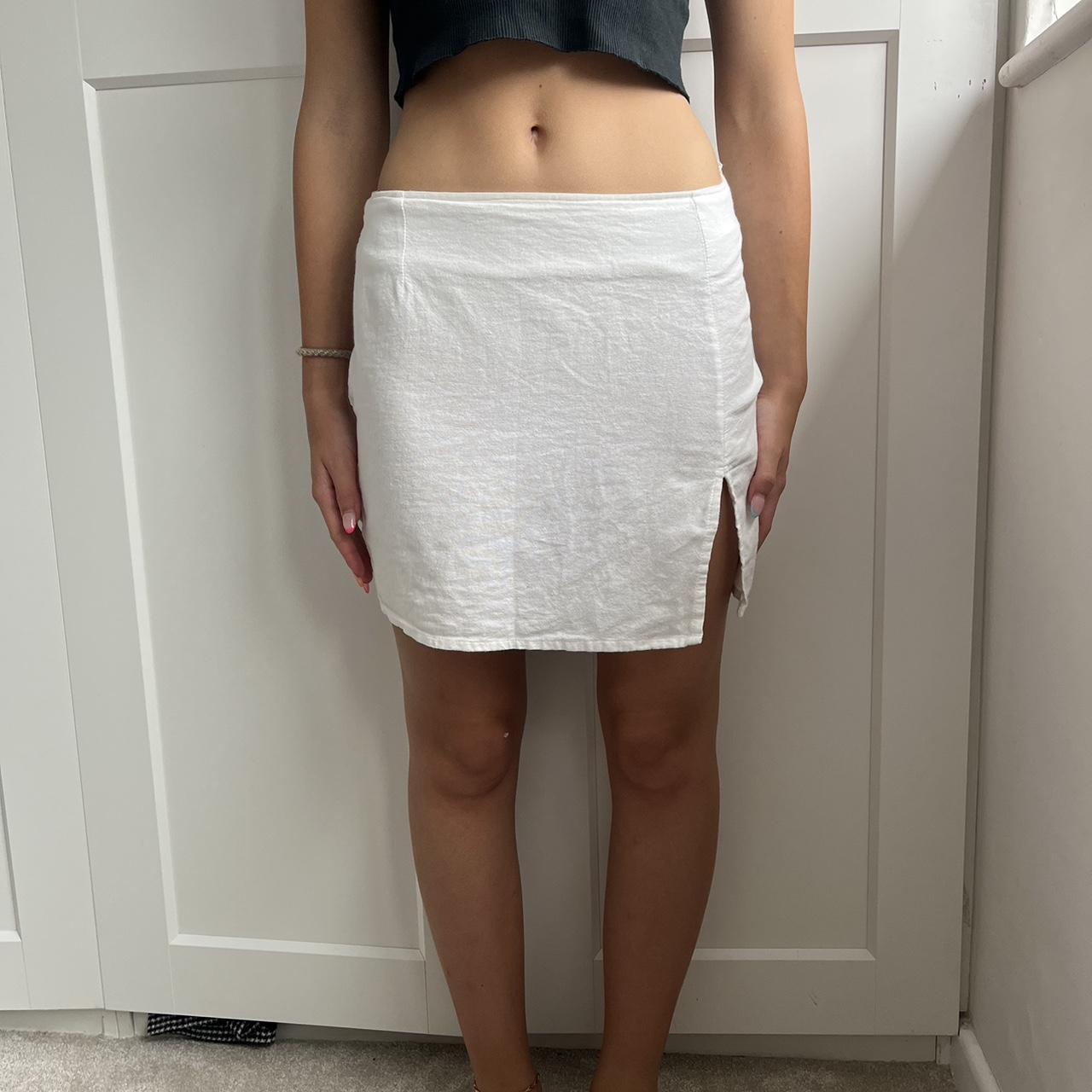 White linen Motel Rocks mini skirt with small