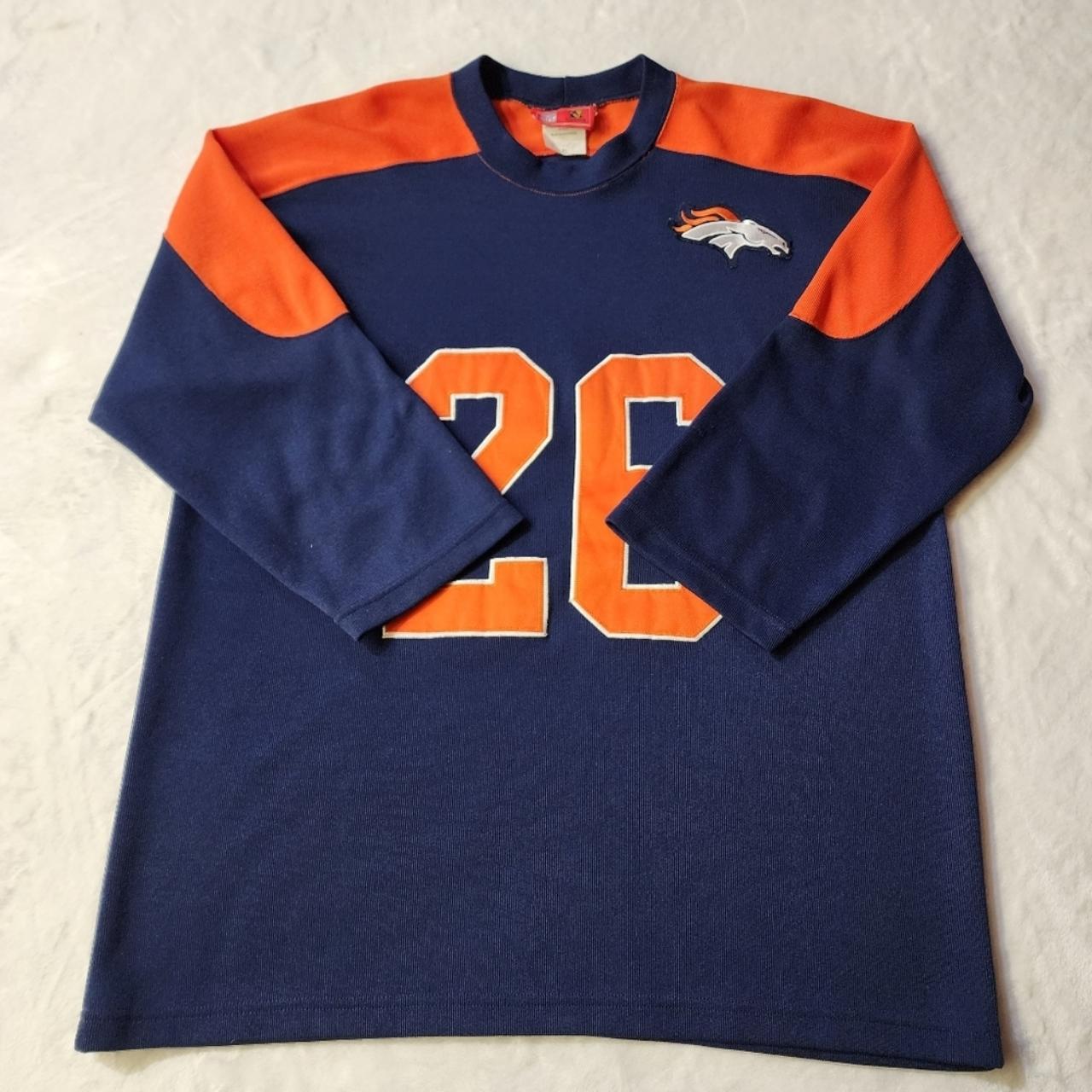 Denver Broncos TShirt, Trendy Vintage Retro Style NFL Unisex