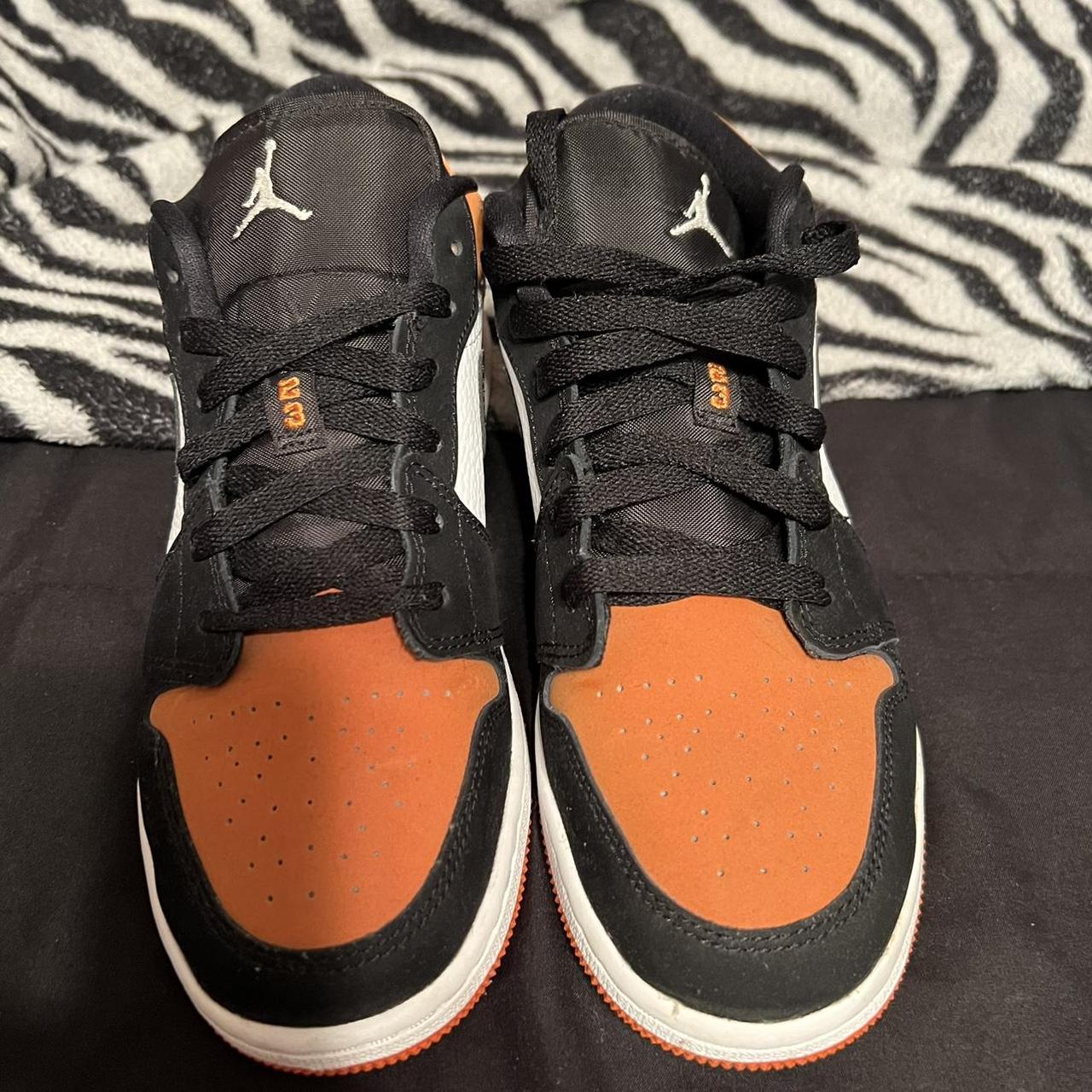 2019 Air Jordan 1 Low GS 'Shattered Backboard Size... - Depop