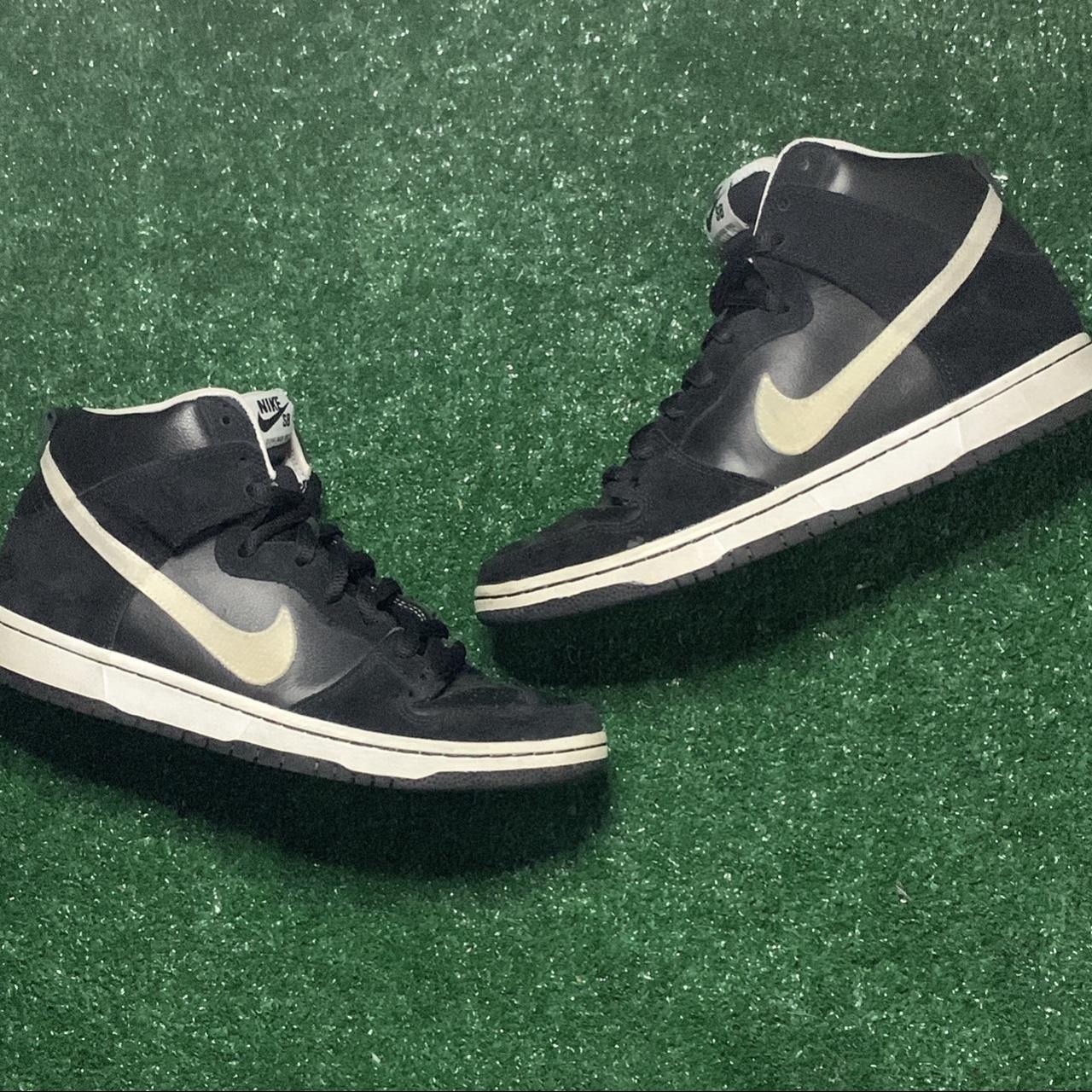 Nike SB Dunk High Venom Size 9. No box or extra... - Depop