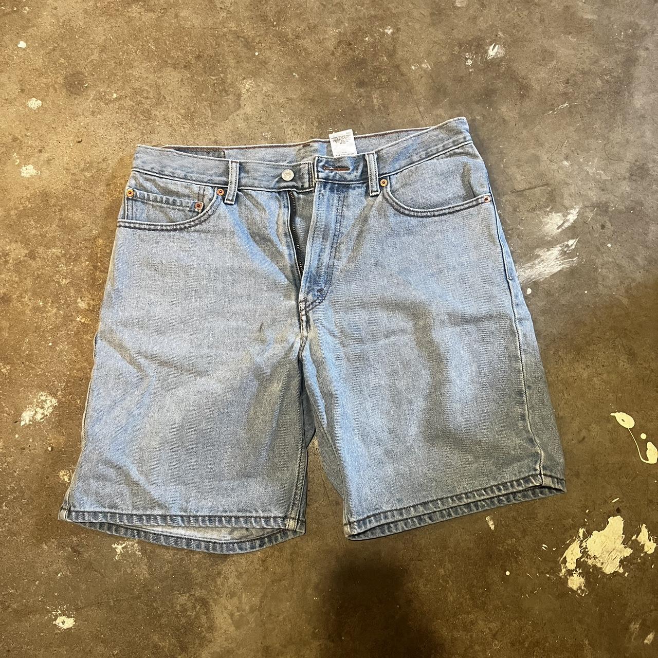 Vintage 90s Levi’s 550 Lightwash Jorts Men’s 34... - Depop