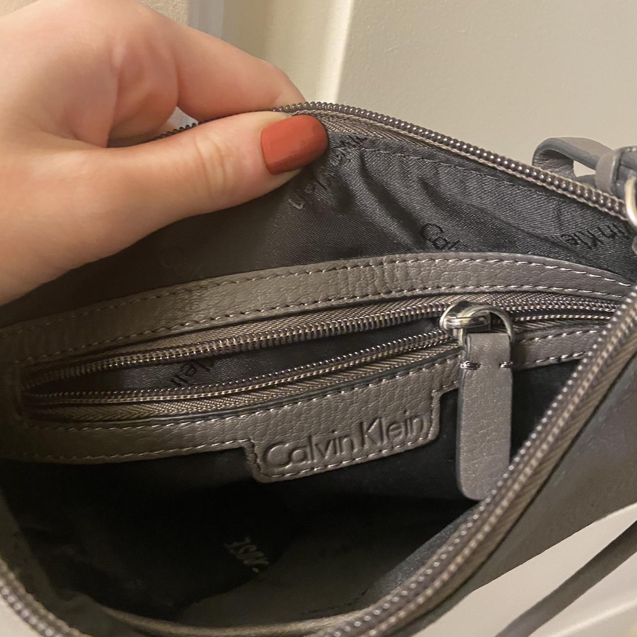 CALVIN KLEIN PURSE Perfect condition really cute... Depop