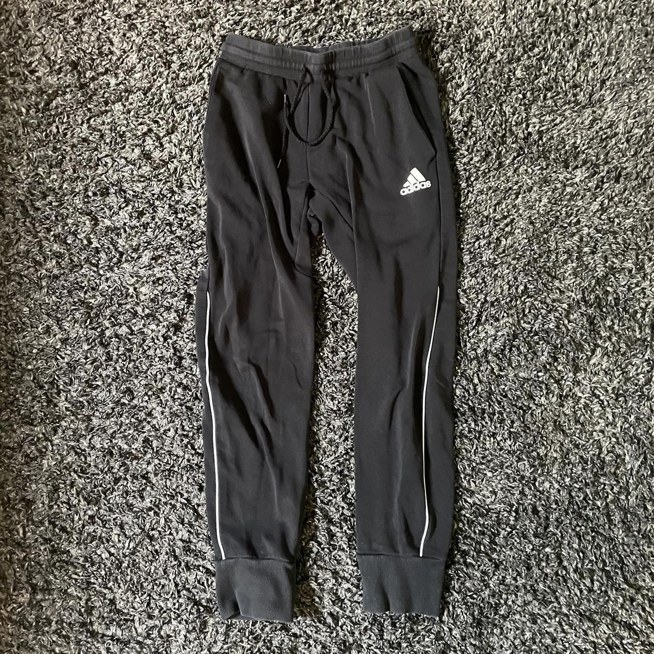 Adidas basketball sweatpants joggers Fits like