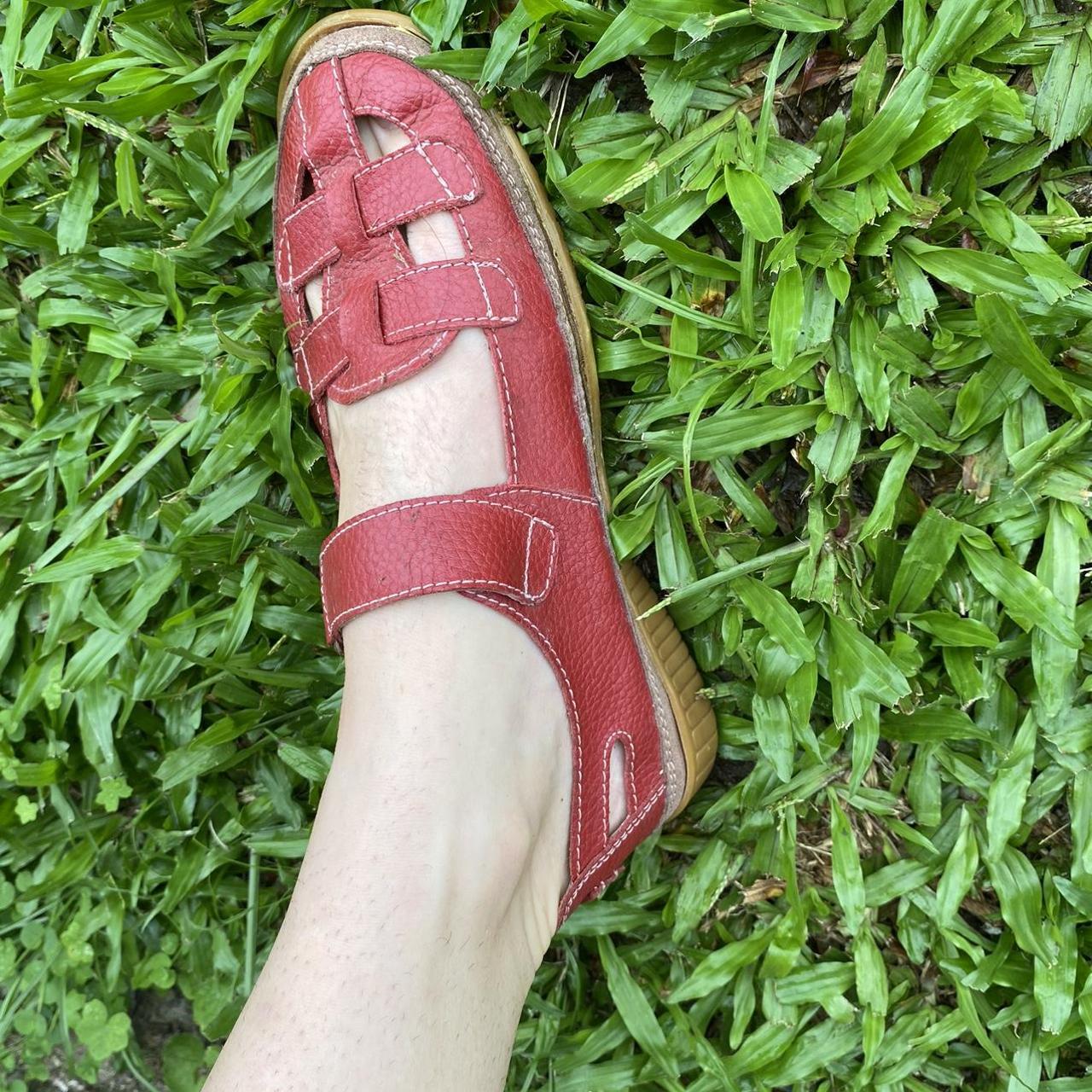 strappy leather pumps