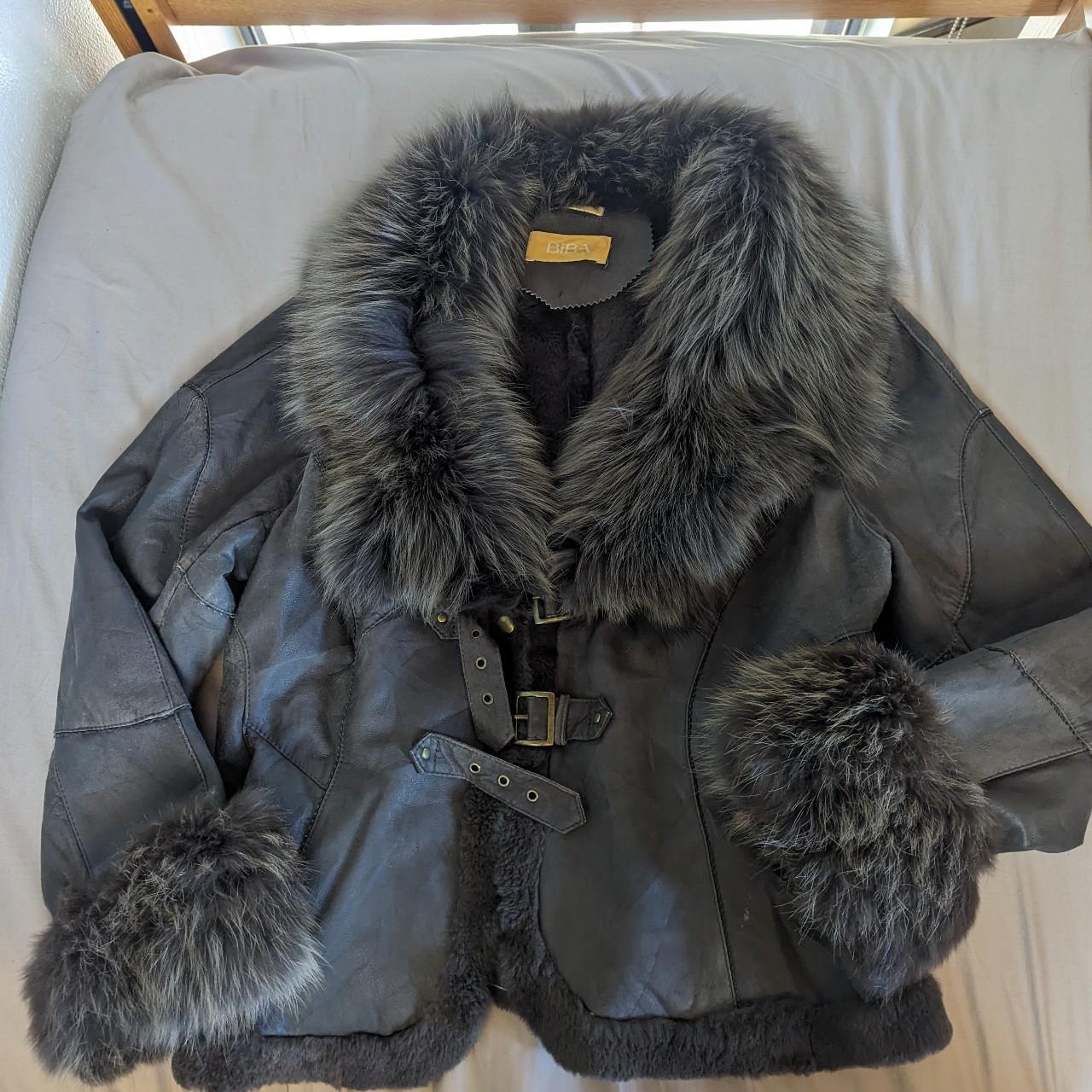 Real Fox Fur Coats With Fur Lining On Inside Worn Depop