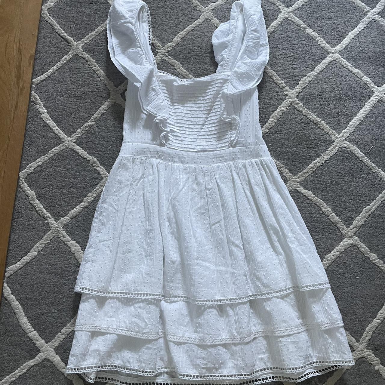 Revolve White Mini Dress In perfect condition - Depop