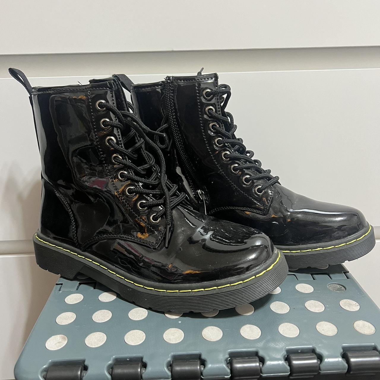 Charlotte russe lace hot sale up combat boots