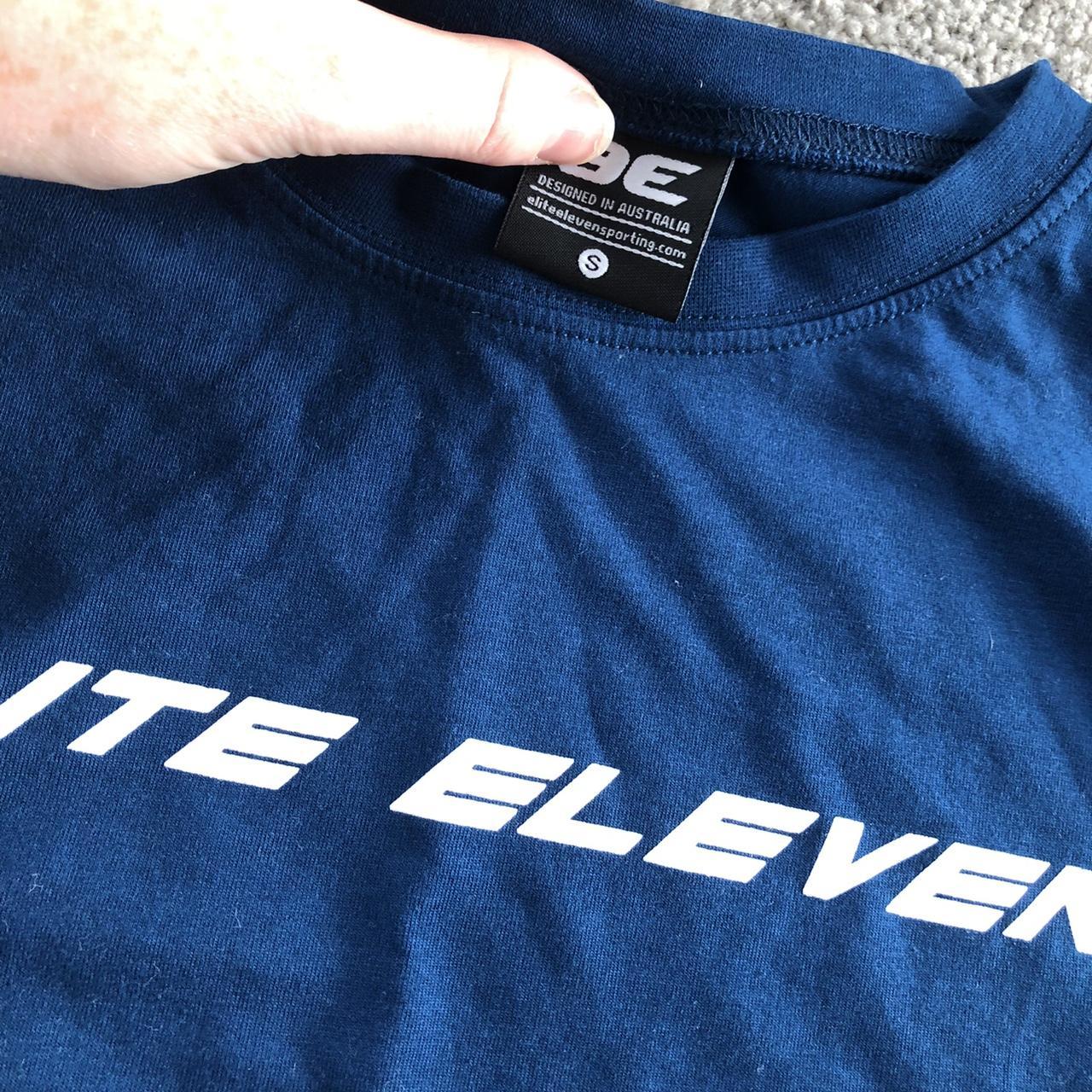 Elite eleven crop navy Size S Worn once Stax... Depop