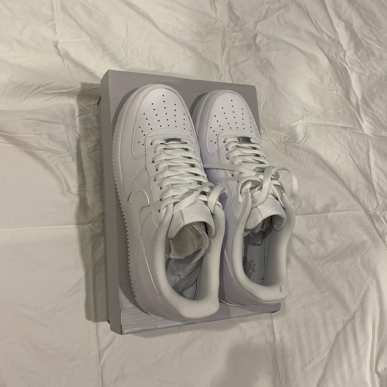 mens white nike airforce 1