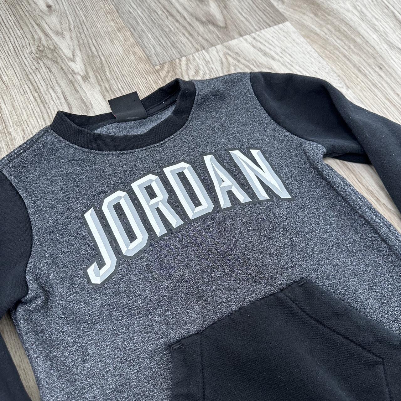 Boys Air Jordan jumper -UK size 4-5 years... - Depop