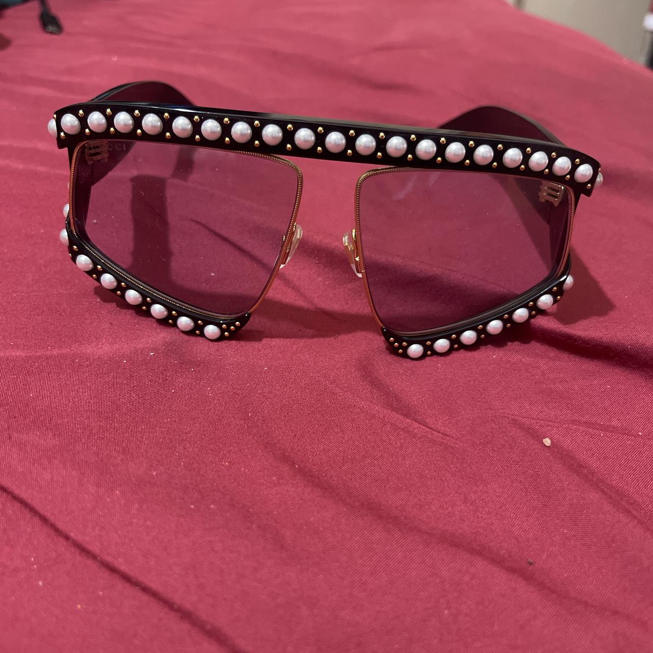 GUCCI Sunglasses Mask Black Pearl Gold. New but