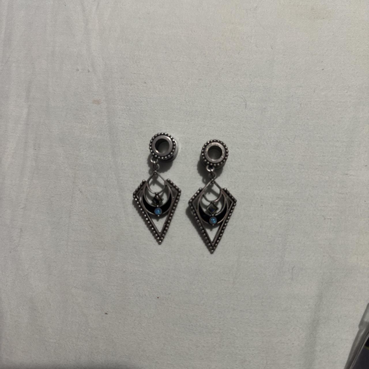 Silver triangle plugs with blue stone size 0g/8mm... | Depop