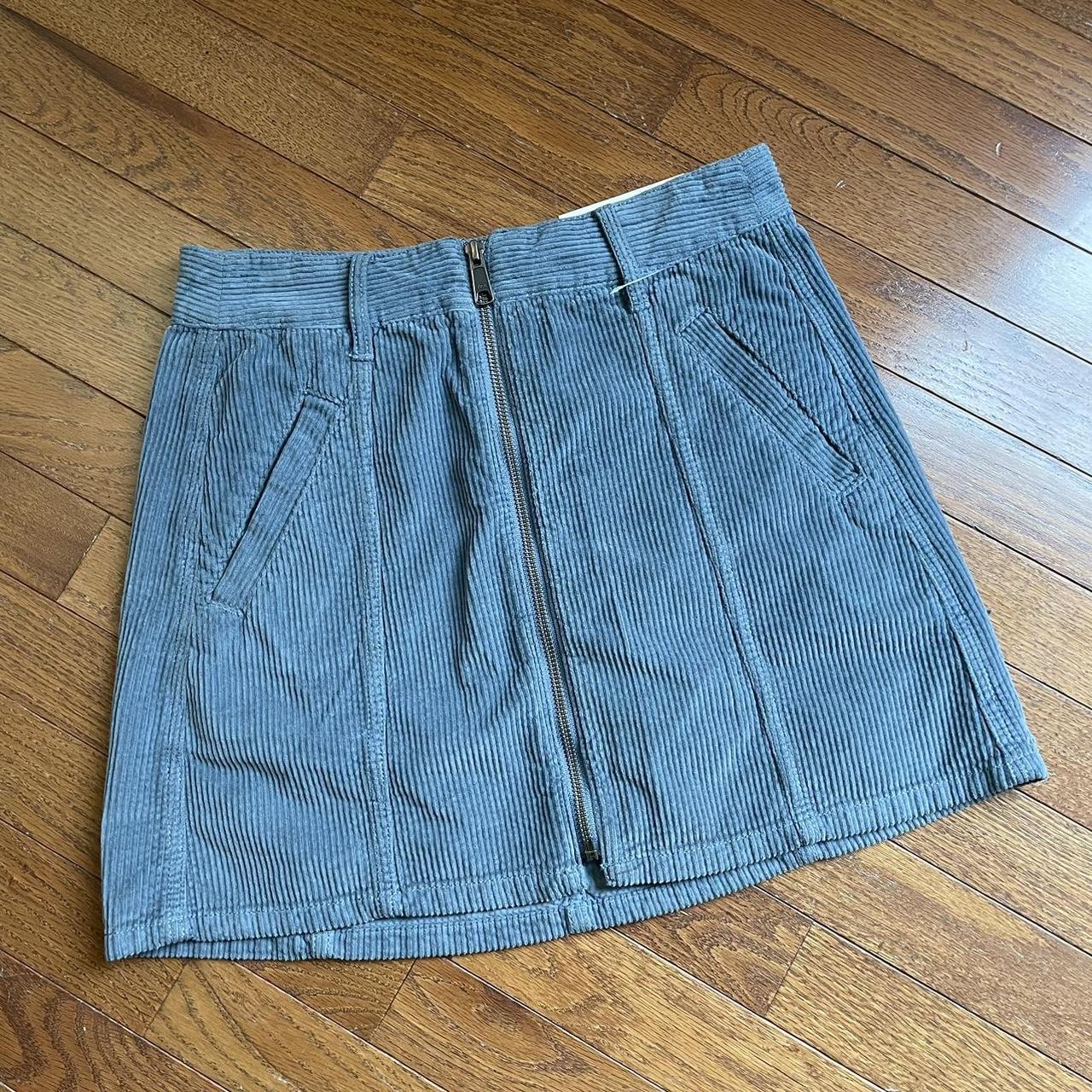 Blue corduroy 2024 skirt american eagle