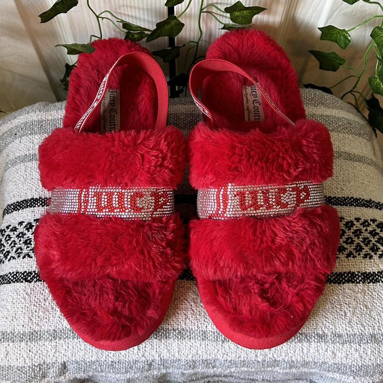 Rejse intellektuel Musling juicy couture slippers ❤️ worn once or twice, still... - Depop