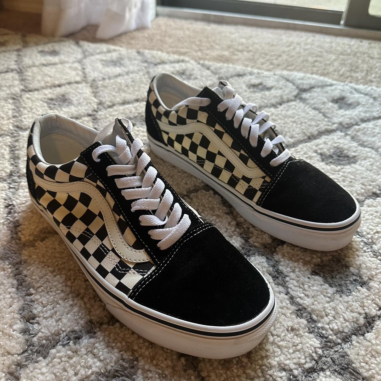 Vans deals checker boards