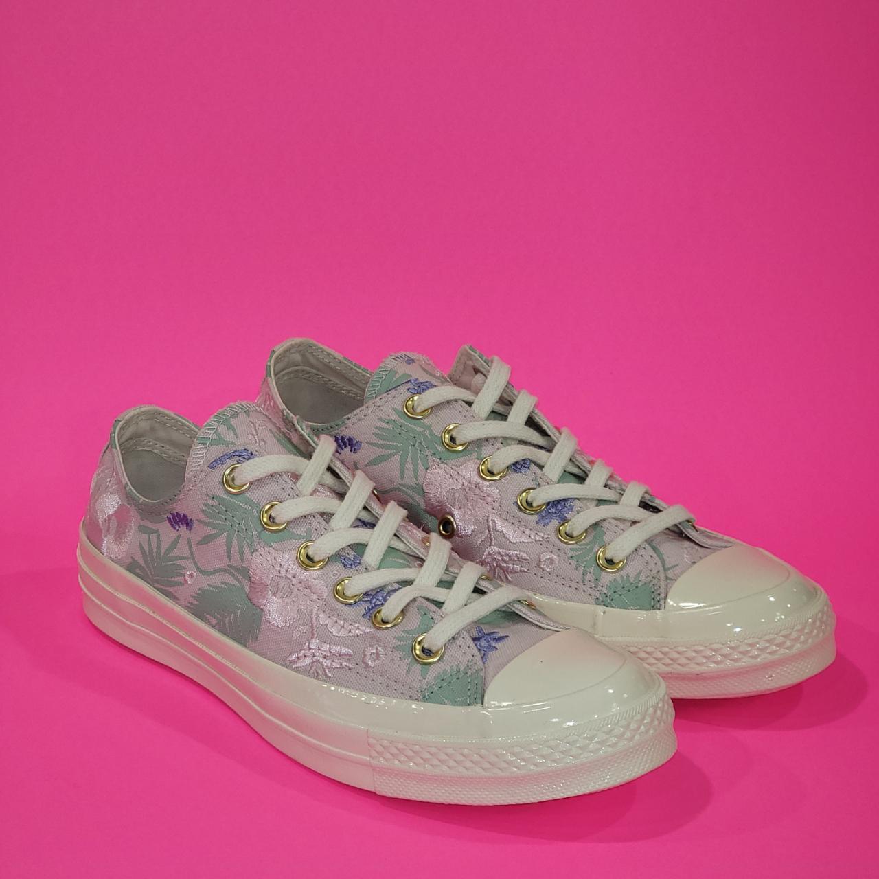 Converse pink sale gold