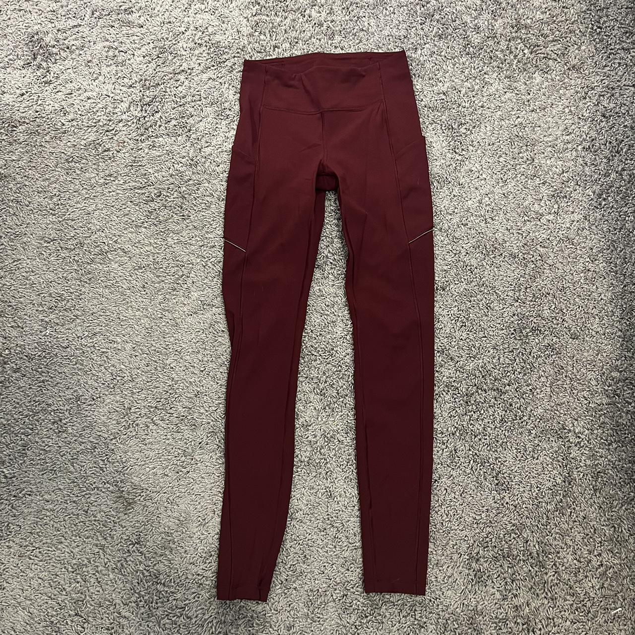 maroon/burgundy camo leggings size 2 fits tight - Depop