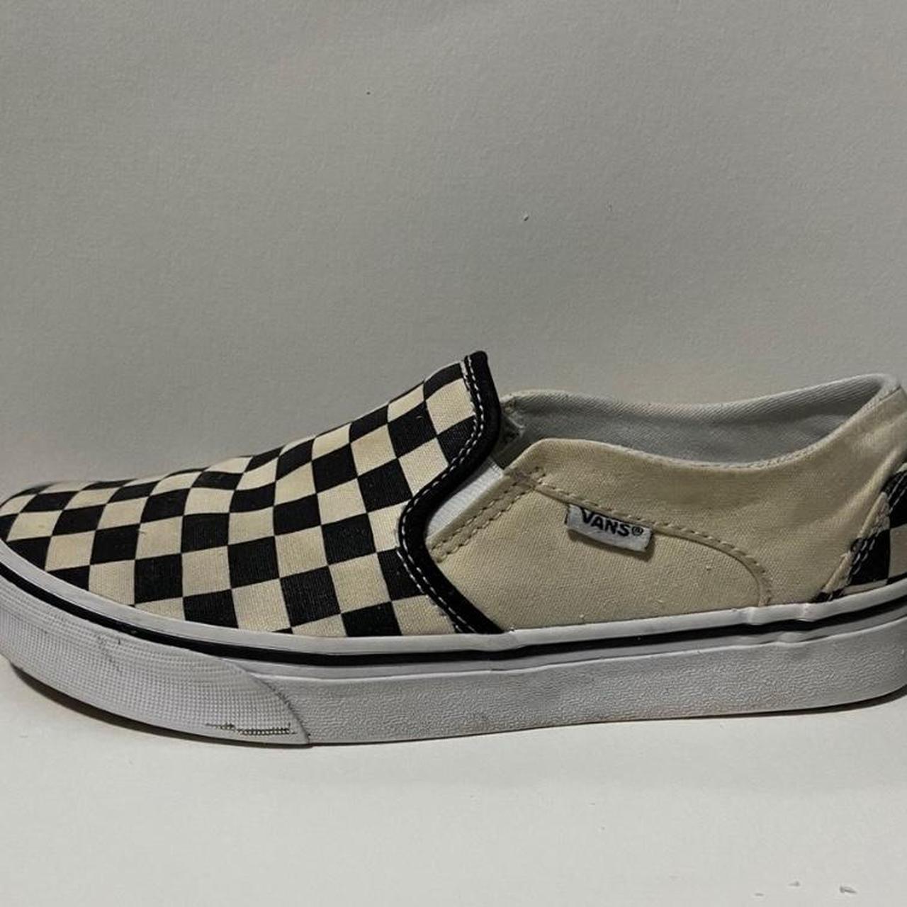 vans checkered black and grey