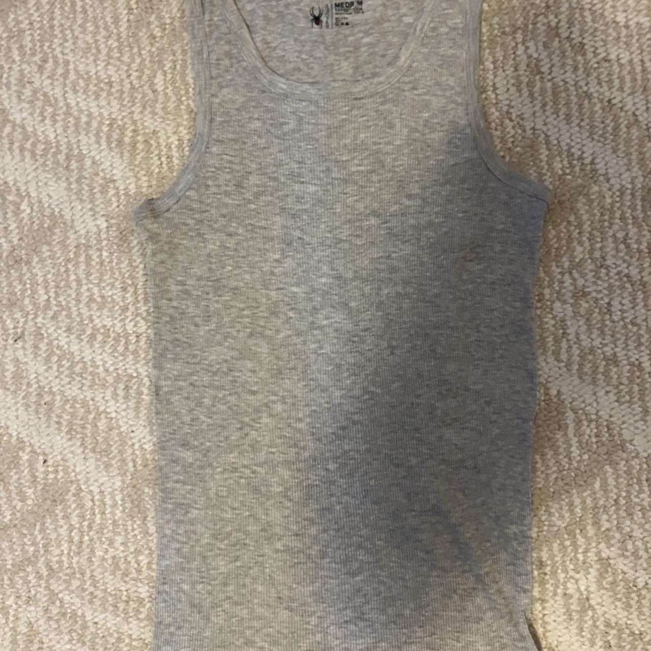 Medium Spyder tank top, light gray and in great - Depop