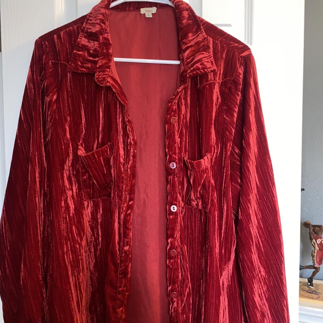 item listed by angelhollidayyy