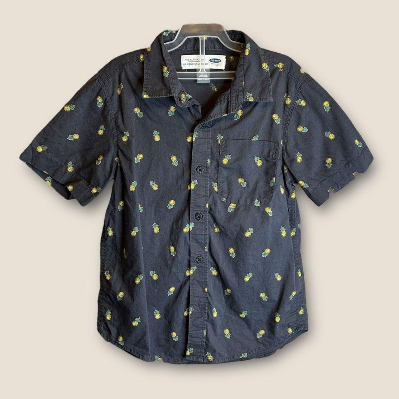 Pineapple shirt 2025 old navy