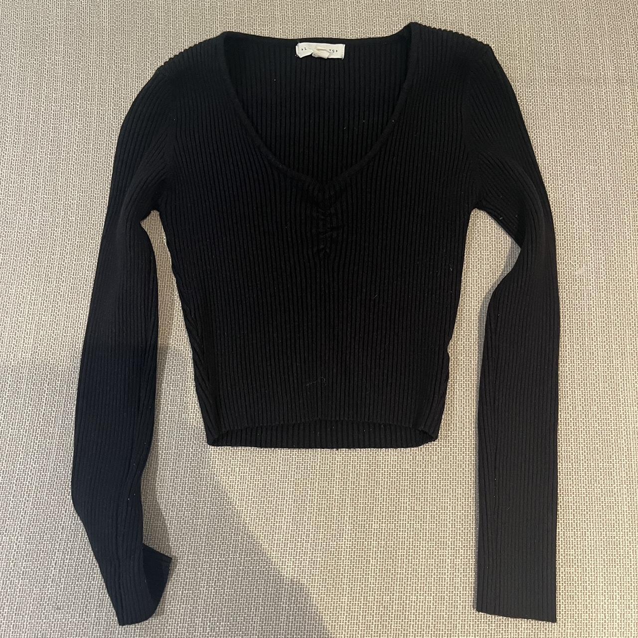 tight fitting pacsun crop long sleeve! fits M pretty... - Depop