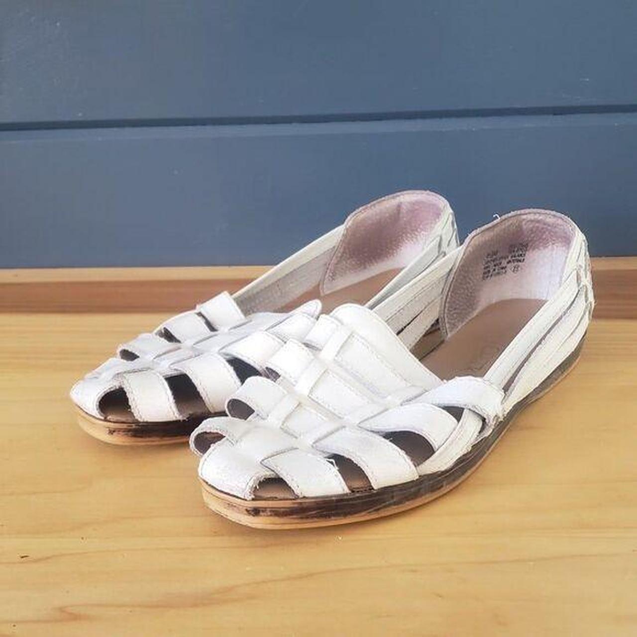 item listed by kaitlynsvintagecloset