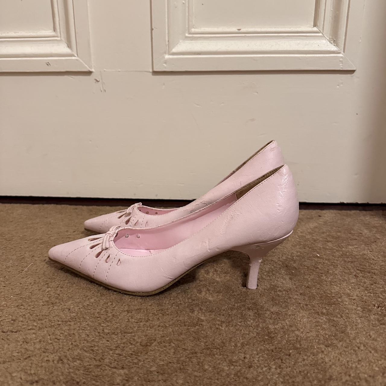 tony bianco style kitten heels baby pink size... - Depop