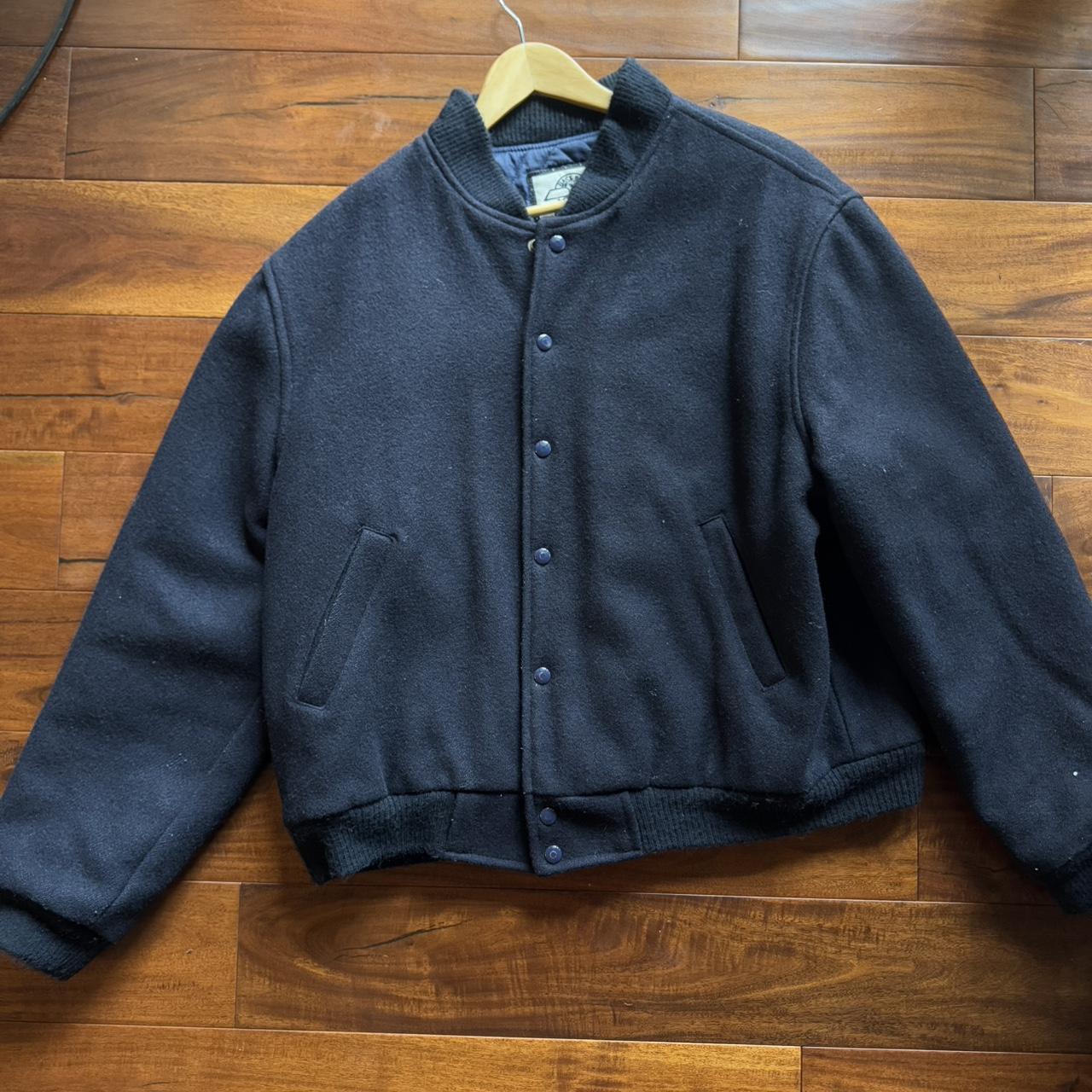 item listed by maxikluna