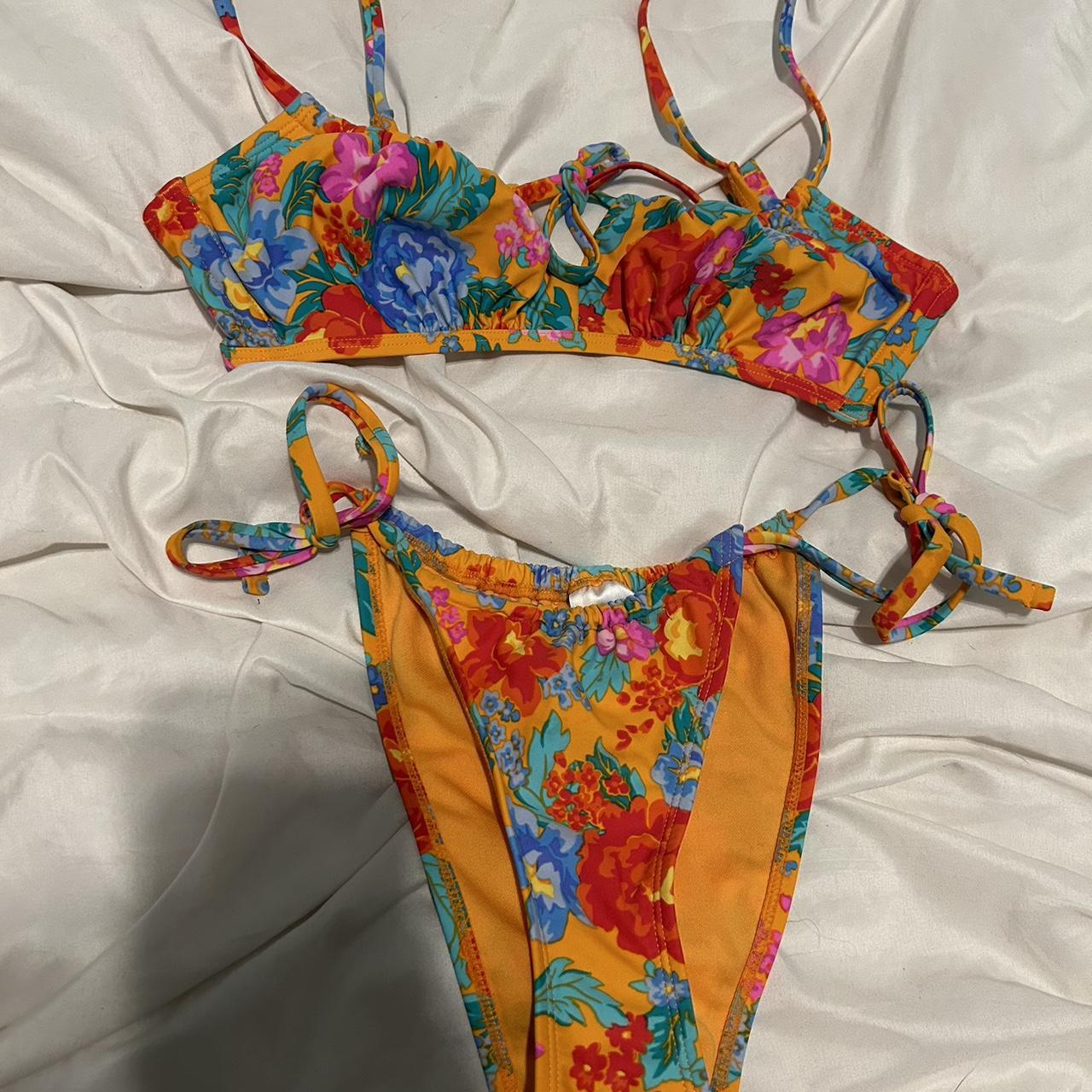 Xhilaration Women's Bikinis-and-tankini-sets | Depop