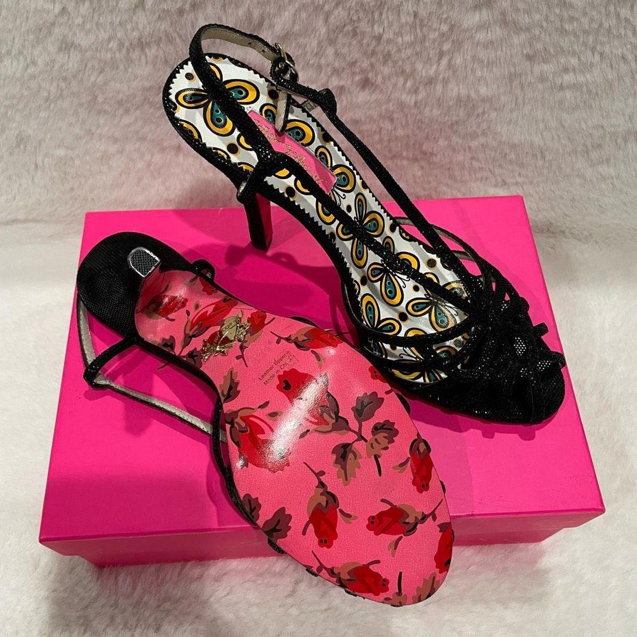 Betsey johnson outlet floral heels