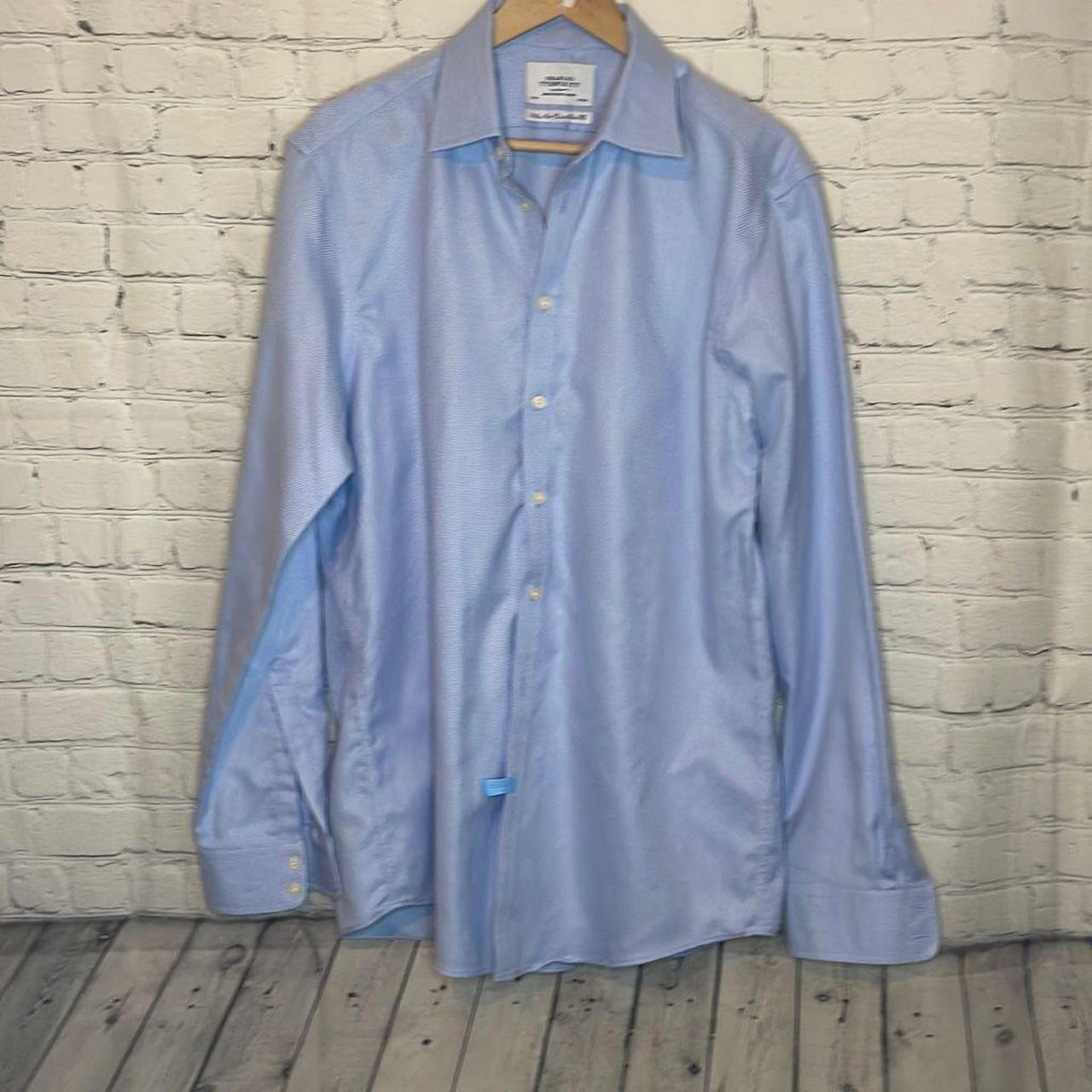 Charles Tyrwhitt Men's Blue and White Shirt