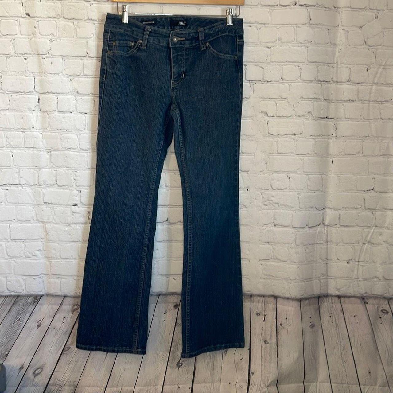 A new approach store jeans