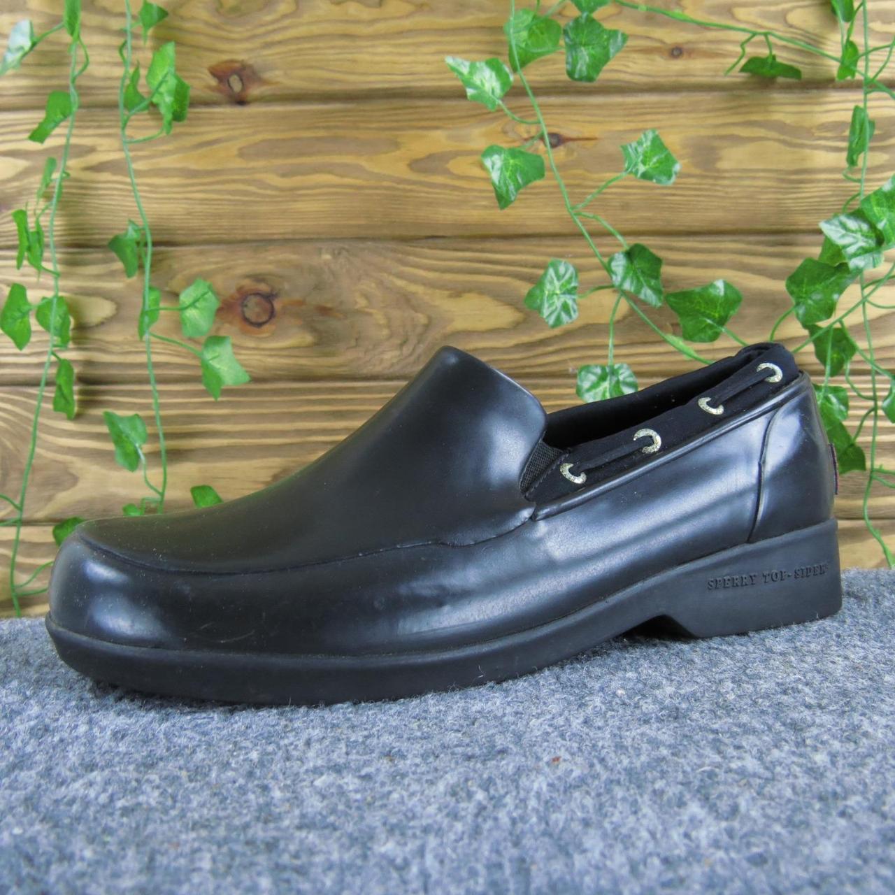 item listed by shoecabinet