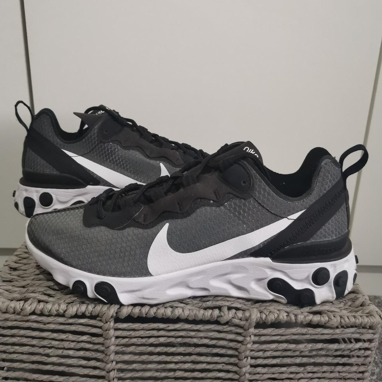 nike react element 55 38.5