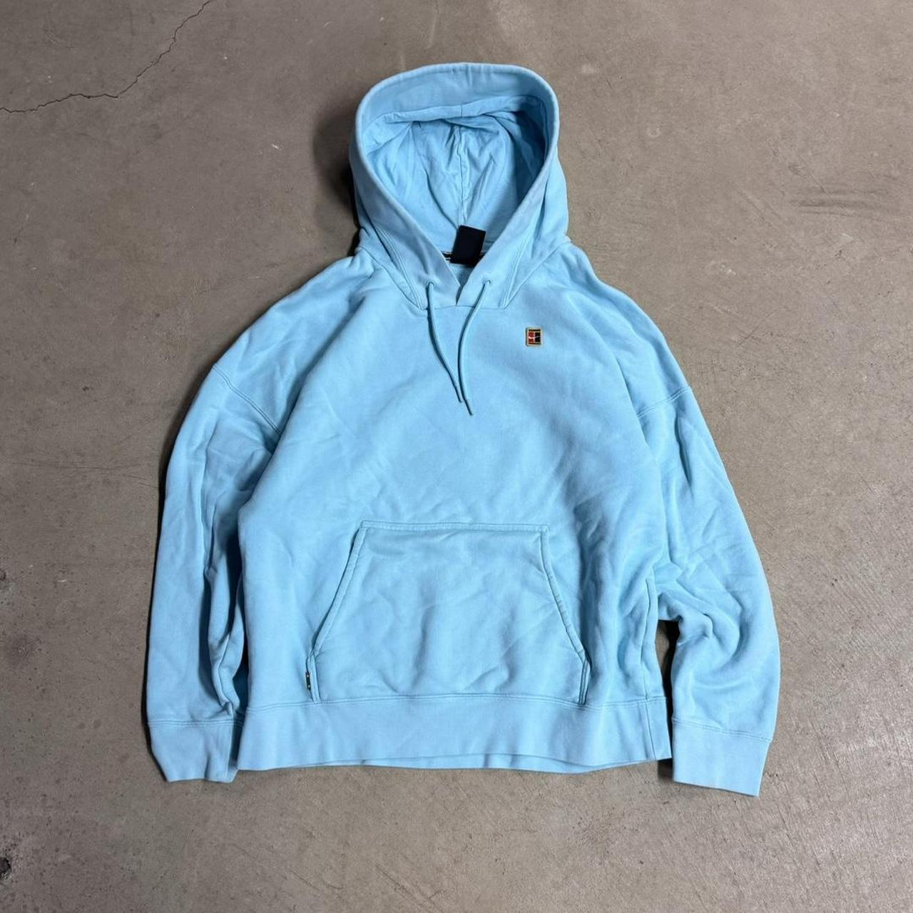 Champion sweater clearance baby blue nike