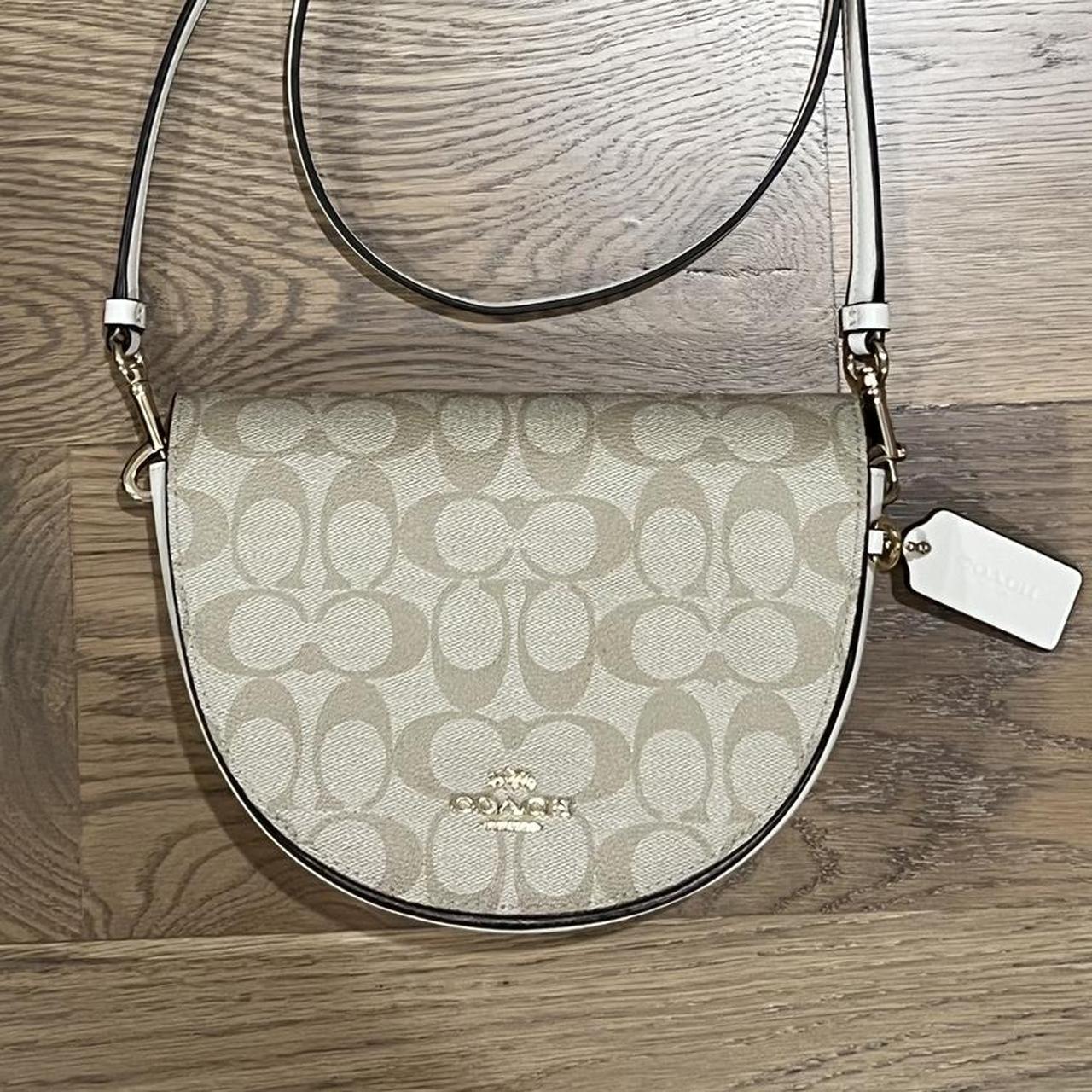 Coach Ellen Crossbody popular In Signature Canva