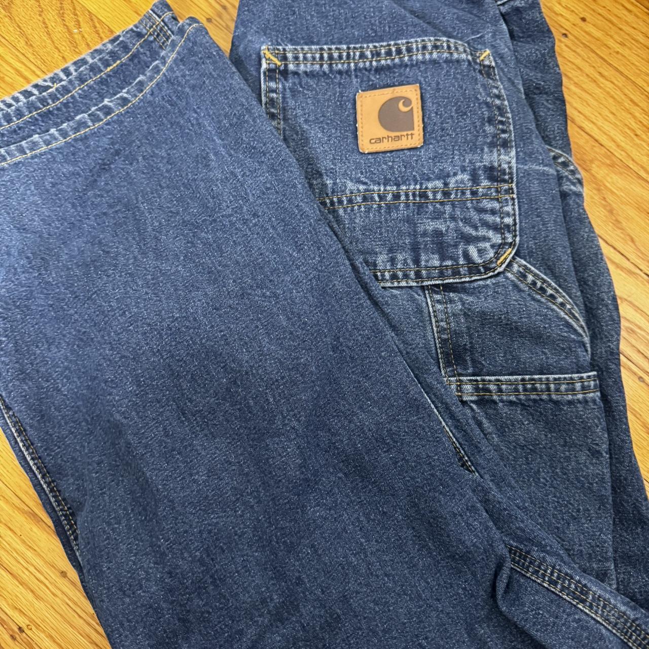 carhartt pants size 29x30 super cute - Depop