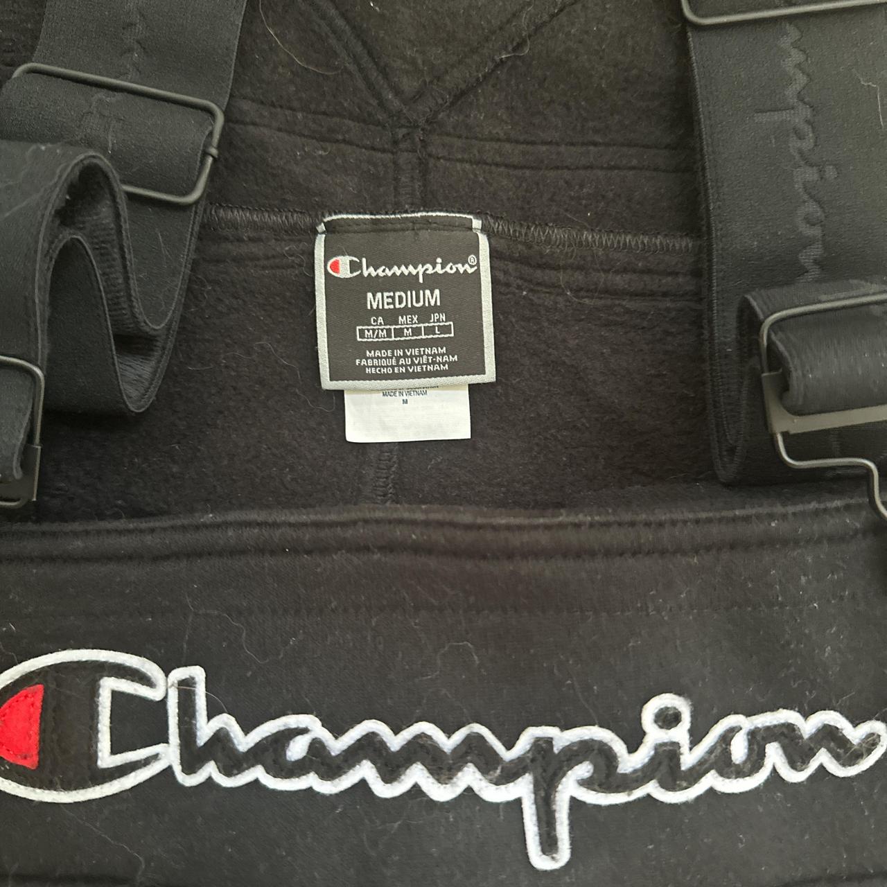 Rare Urban Outfitters Men Medium Champion