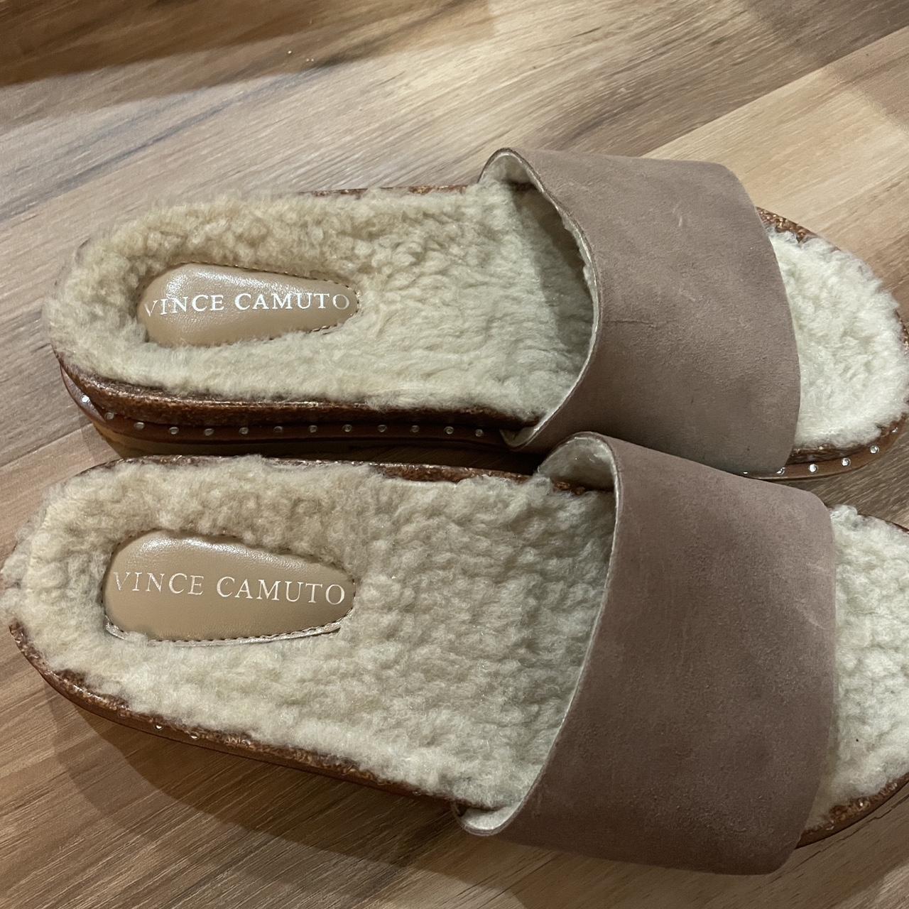 Vince Camuto Women's Tan and Cream Slides (2)