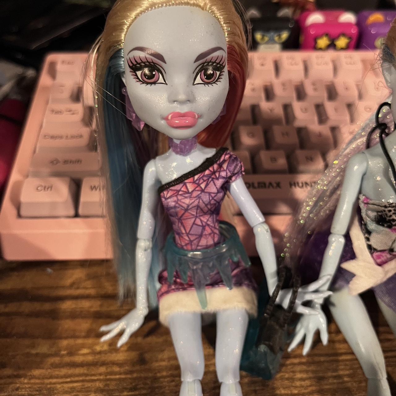 2 Abbey Bominable Monster High G1 Dolls, One In Good... - Depop