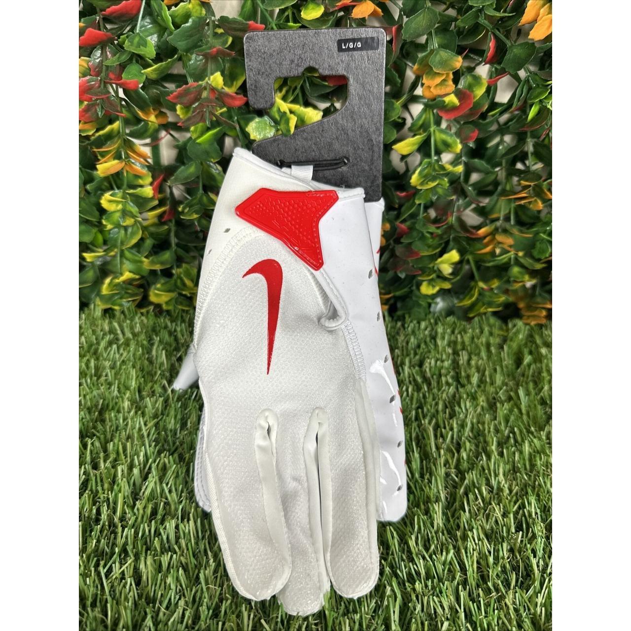 Small nike youth vapor jet 7 0 football gloves depop