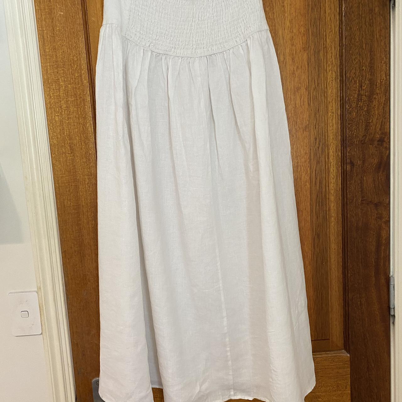 Seed core linen gathered maxi skirt in white - Depop