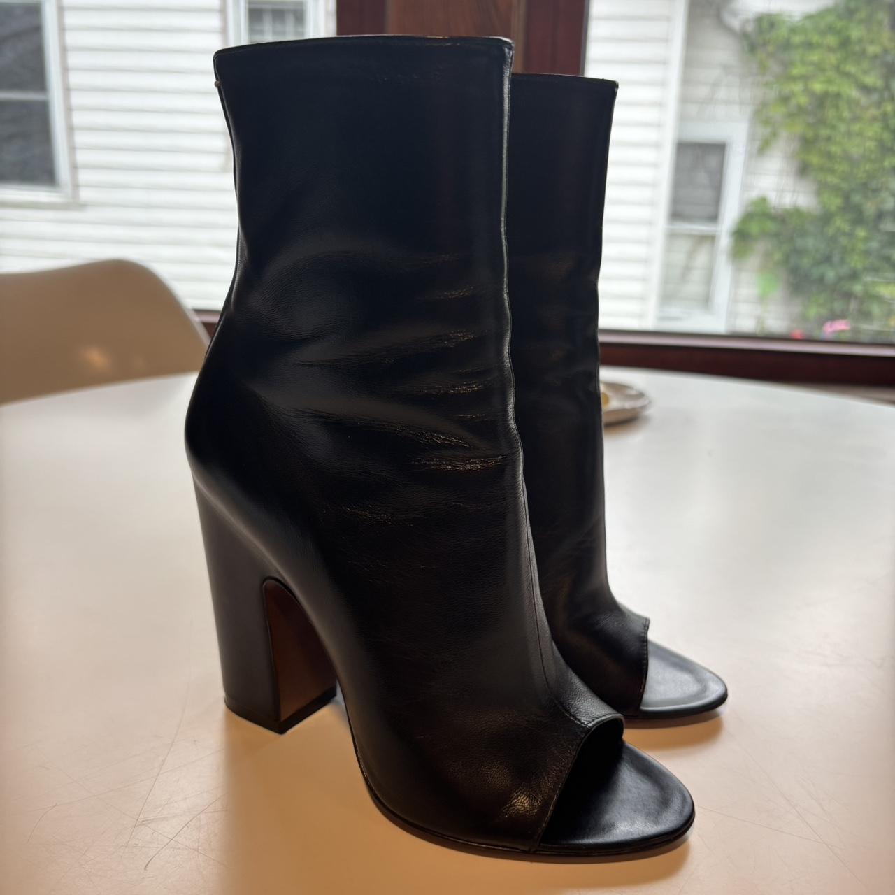 item listed by rellestyle