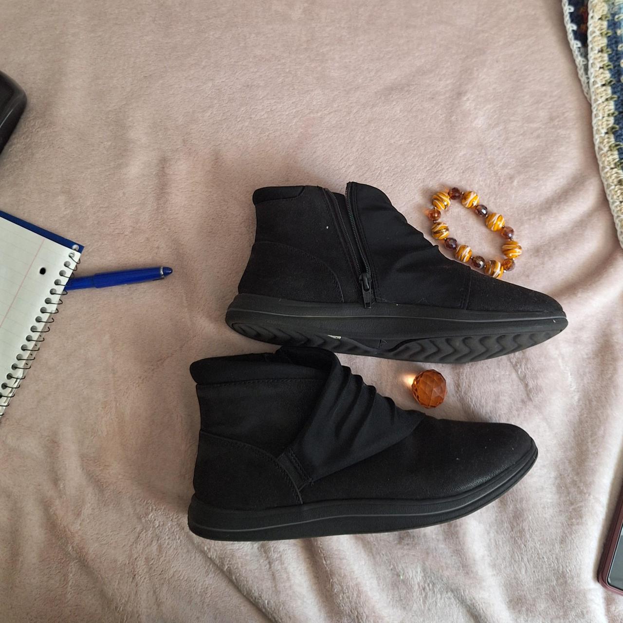item listed by yardsale1