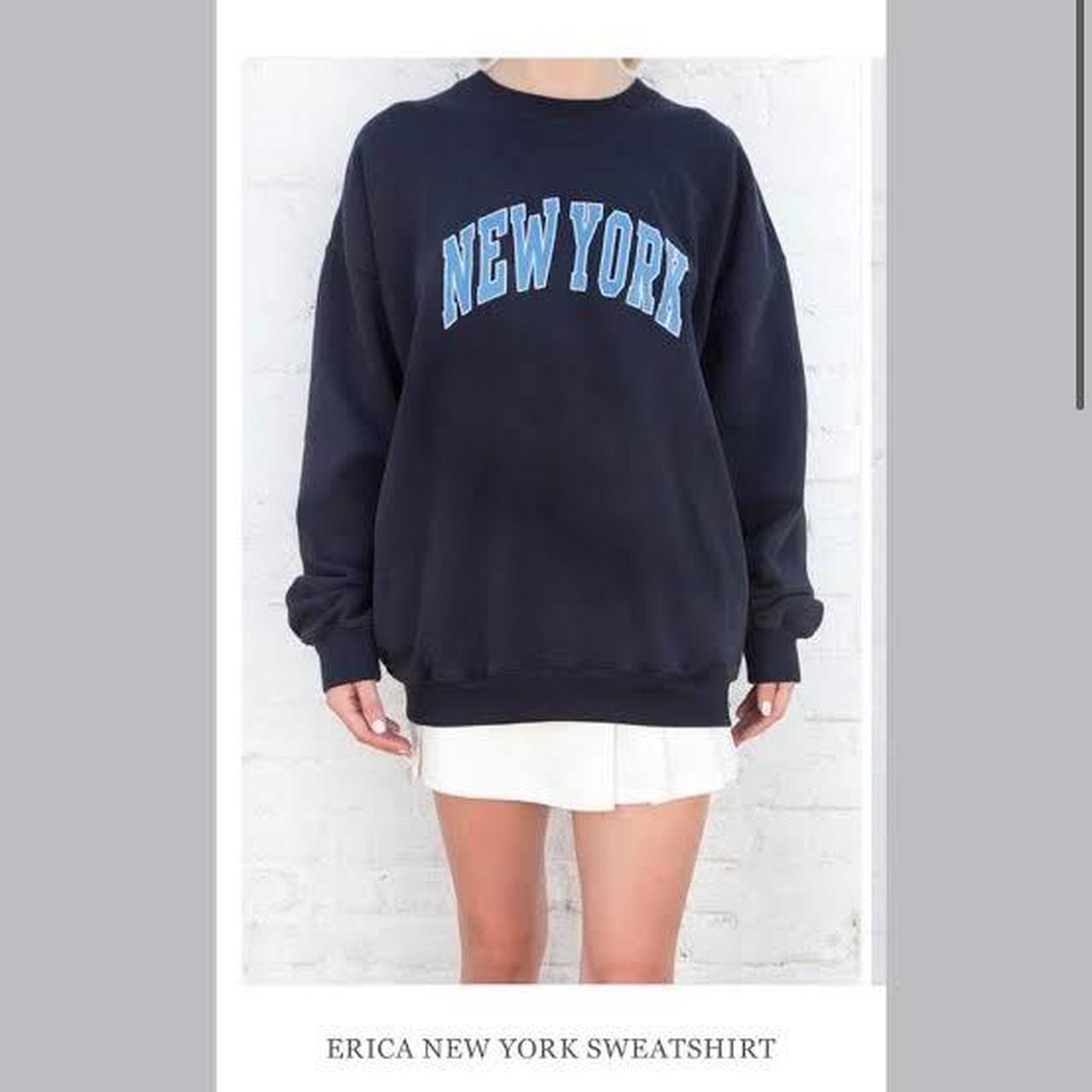 Brandy Melville Women's Navy and Blue Jumper Depop