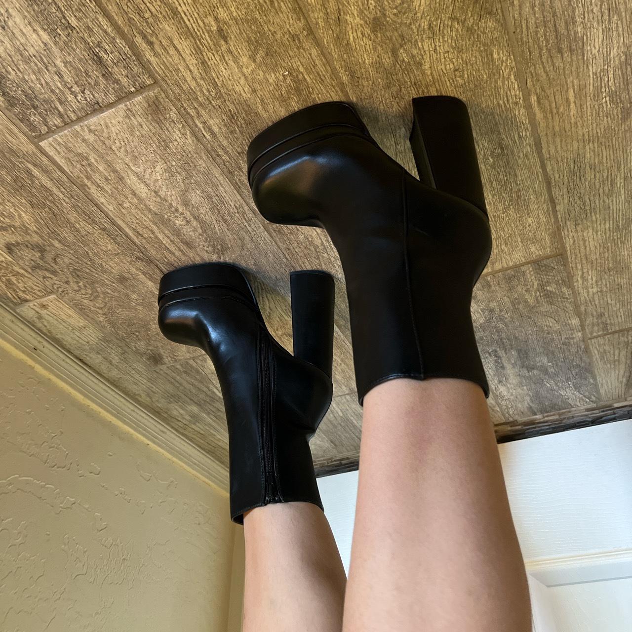 6 inch black platform FashionNova boots - Depop