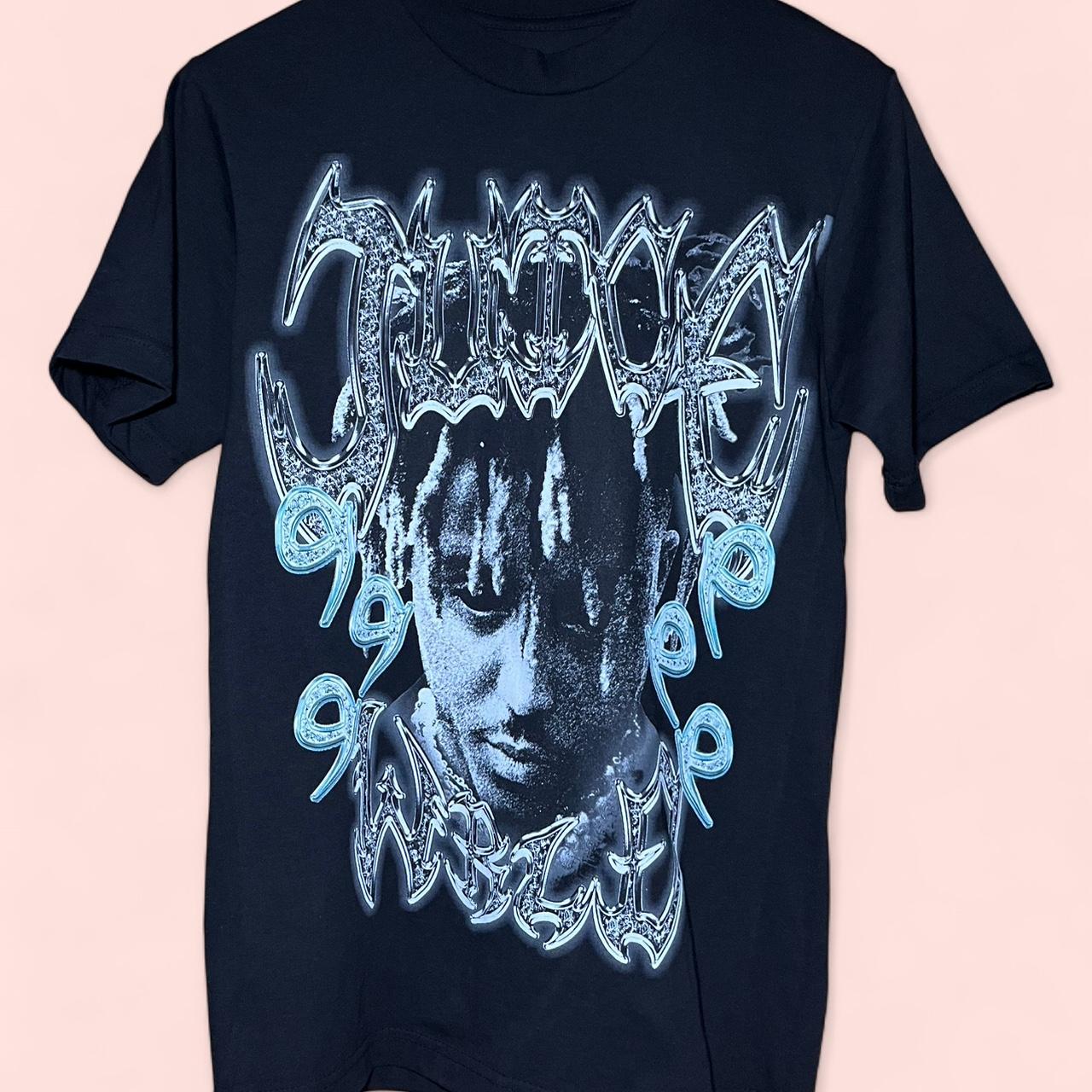 item listed by viciousvelv3t