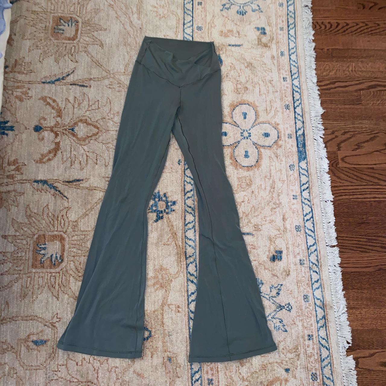 Aerie high waisted crossover leggings Different - Depop